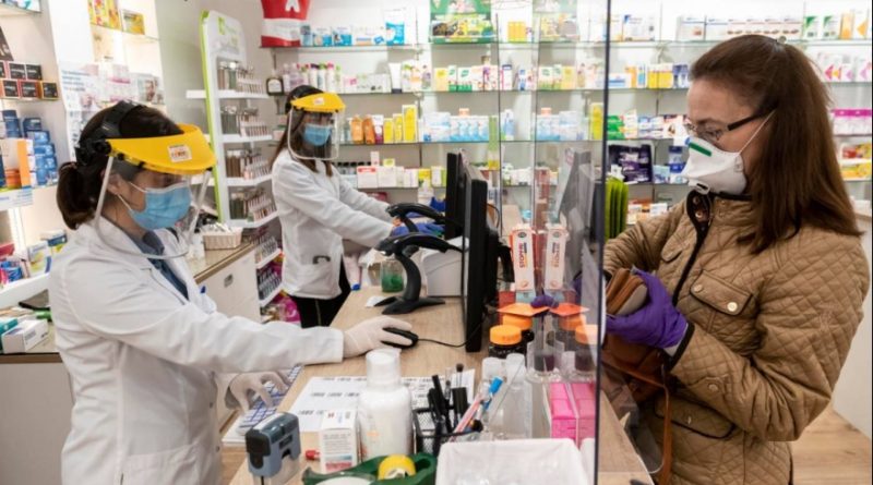 Cuidar a los esenciales: Farmacéuticos firmaron un acuerdo con Bioquímicos para agilizar la realización de test por COVID-19