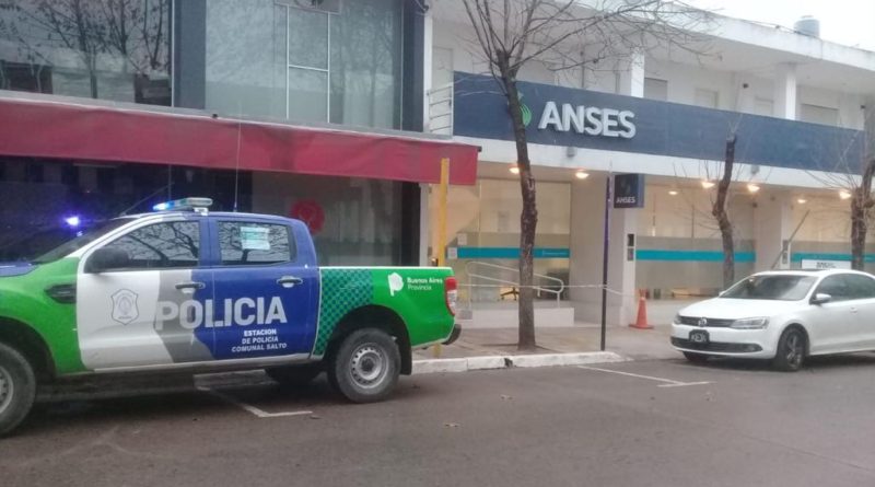 Robo simple con un aprehendido