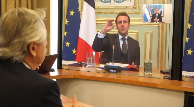 Alberto Fernández mantuvo una videoconferencia con su par de la República Francesa