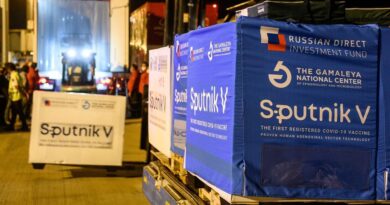 El segundo vuelo de Aerolíneas trajo más de 730 mil dosis de la Sputnik V