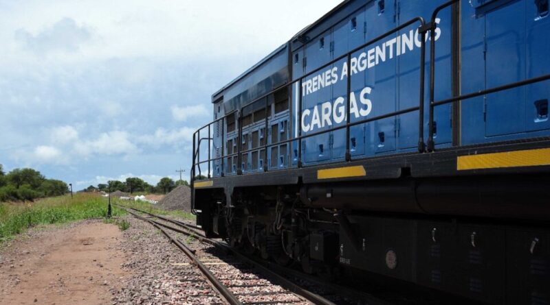Los trenes de carga vuelven a manos del Estado