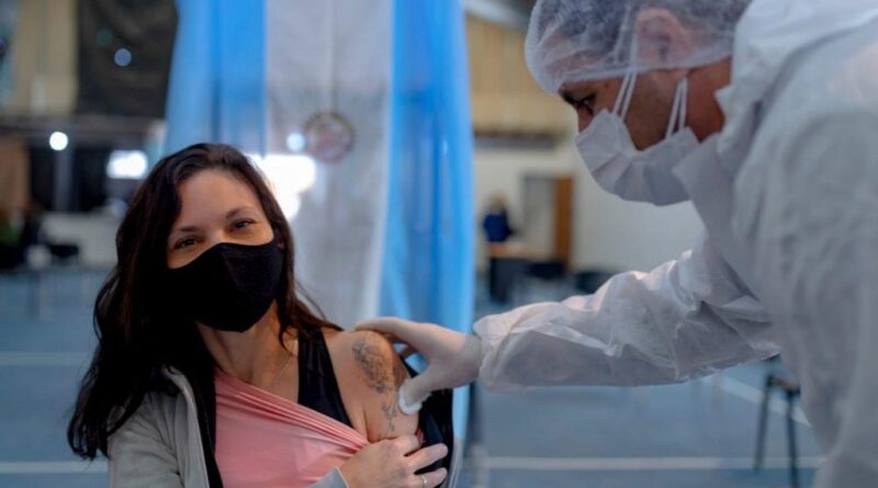 La combinación de vacunas no reporta efectos adversos