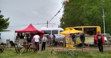 Hot Rock en Gahan y Barrileteada en el «Luis Lagoa»