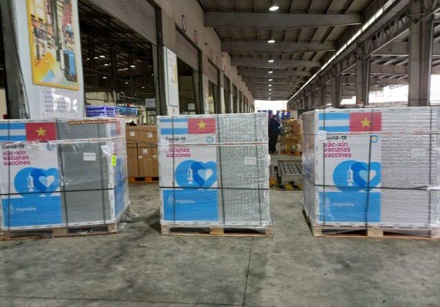 Arribó a Vietnam un cargamento con donación argentina de 500 mil dosis de vacunas