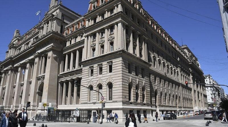 Revelan hostigamiento del Gobierno de Macri contra jueces