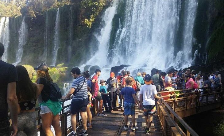 La ocupación en el fin de semana largo alcanza más del 90% en varios destinos