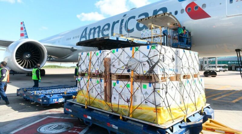 Llegó al país un embarque con más de 800 mil vacunas Pfizer