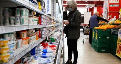 Acuerdan con empresas y supermercados retrotraer los precios al 10 de marzo