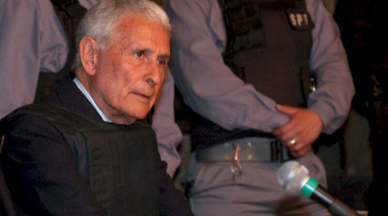 Falleció a los 93 años el genocida Miguel Etchecolatz