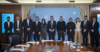 Massa y Lammens acordaron precios con las cámaras prestadoras para lanzar el PreViaje