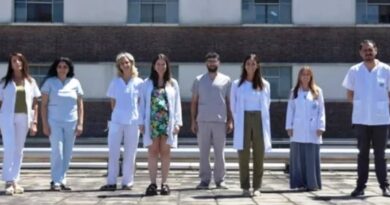 Hospital Posadas: Médicos galardonados por una investigación sobre ELA