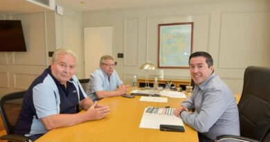 Reunión de trabajo con el el ministro de Infraestructura y Servicios Públicos de la provincia