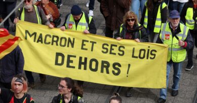 Disturbios en Francia: Macron rechazó someter la reforma jubilatoria a un referéndum