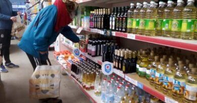 Detectan incumplimiento de precios en la comercialización de aceite