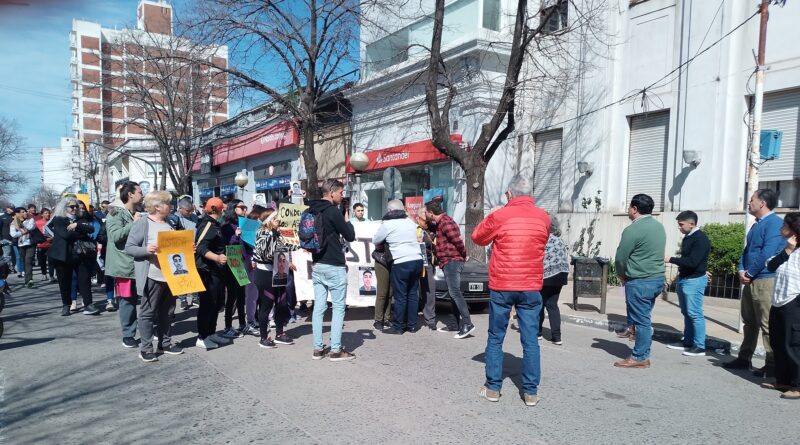 Masiva marcha por justicia para Jerónimo Escobar Viera