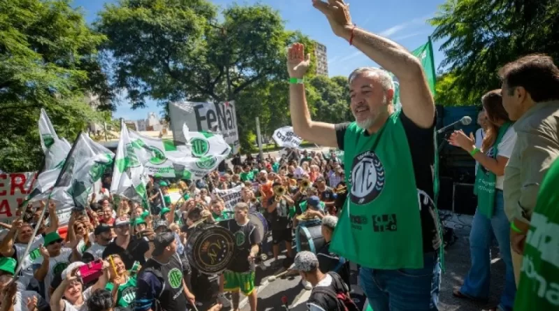 A pedido de ATE, la Justicia suspendió el decreto que eliminaba el Día del Trabajador Estatal