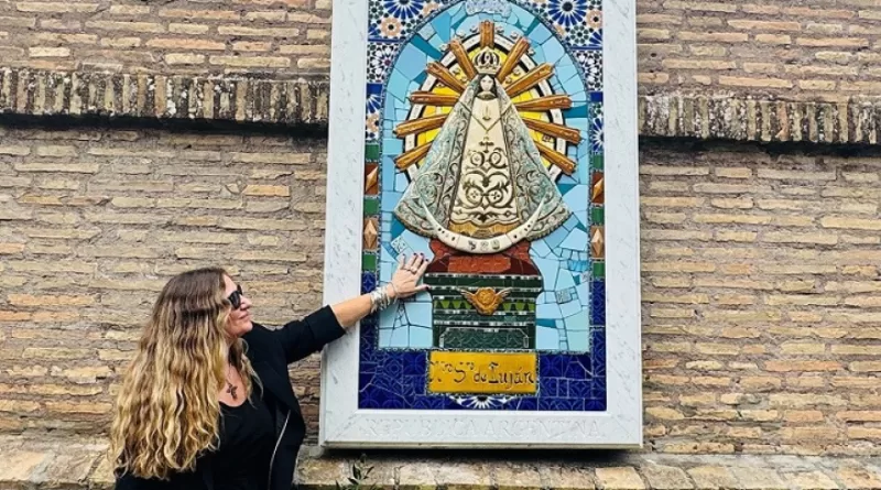 La Virgen de Luján ya tiene su mosaico en los Jardines Vaticanos La Virgen de Luján ya tiene su mosaico en los Jardines Vaticanos