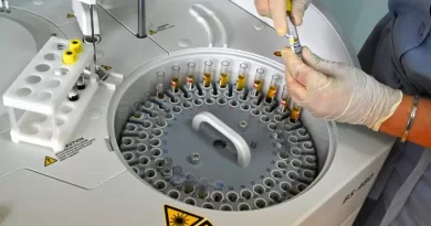 Rusia presenta su vacuna personalizada contra el cáncer, lista para uso clínico