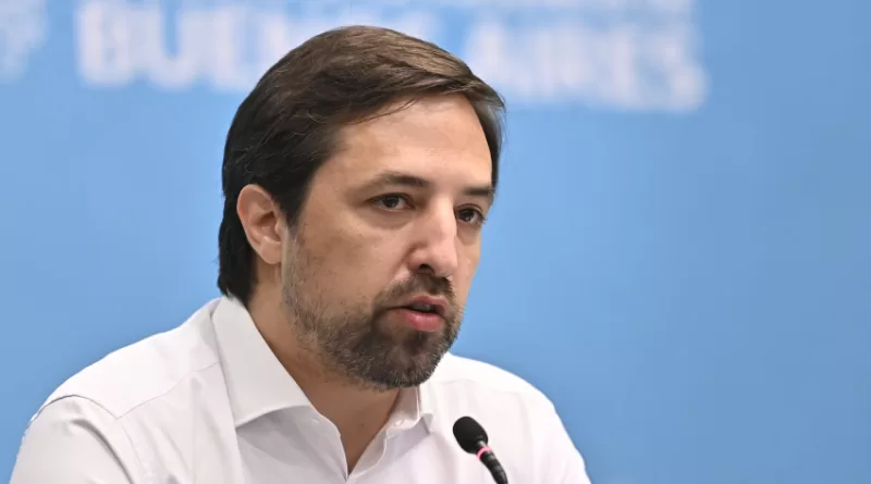 Nicolás Kreplak: «Presidente Milei devuélvale los medicamentos a las y los argentinos»